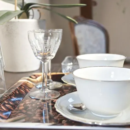 Maison d'hôtes Orangère Et Table D'hôtes *